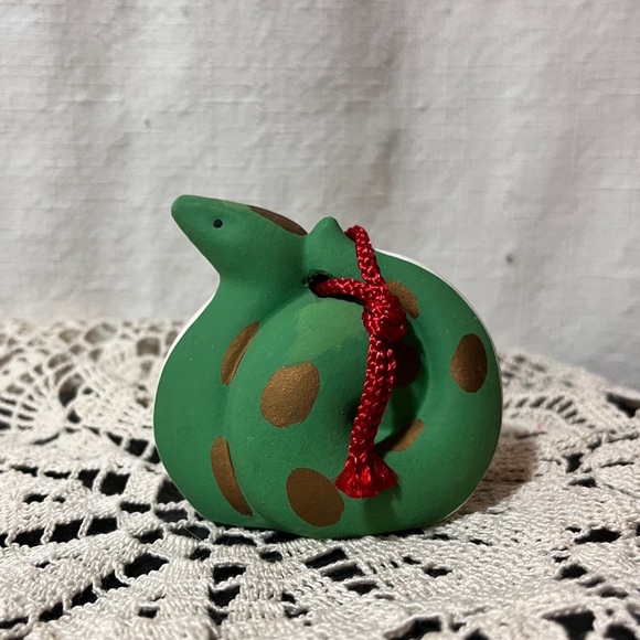 Green Ceramic Snake Bell Made in Japan Animal Figurine with Red Rope - Picture 1 of 8